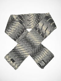 Dark Matter langer Schal